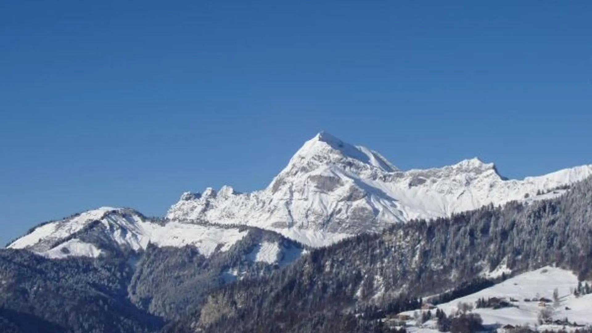 Charmant Duplex Renove, Vue Sur Mont Charvin, 4 Pers. - Fr-1-505-25 Notre-Dame-de-Bellecombe 0*,  Francia